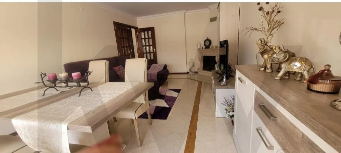 Apartamento T1 para Venda em Massamá e Monte Abraão Foto 1