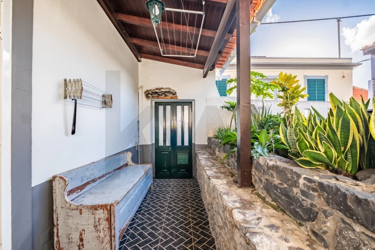 Moradia T2 para Venda em Funchal (Santa Maria Maior) Foto 23