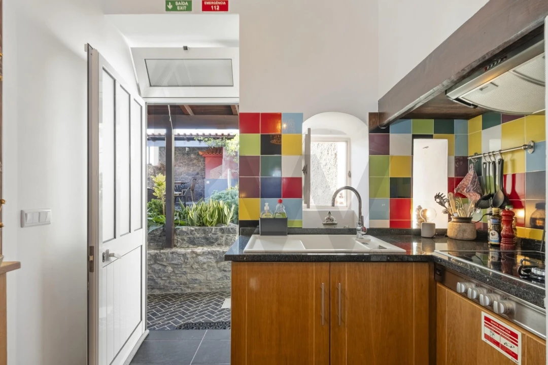 Moradia T2 para Venda em Funchal (Santa Maria Maior) Foto 17