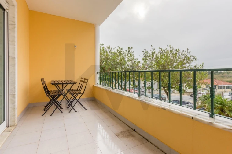 Apartamento T2 para Arrendamento em São Domingos de Rana Foto 23