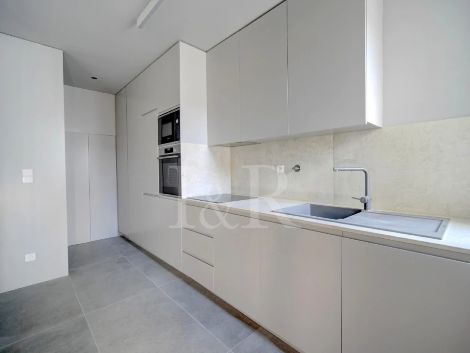 Apartamento T2 para Venda em Avenidas Novas Foto 9