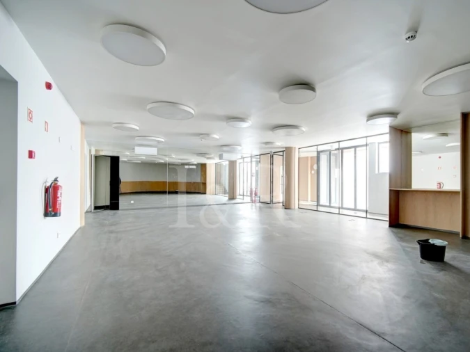 Apartamento T2 para Venda em Avenidas Novas Foto 24