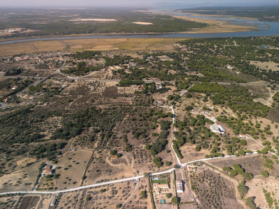Terreno para Venda em Santa Maria do Castelo e Santiago e Santa Susana Foto 17