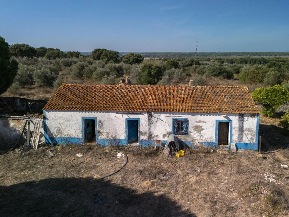 Terreno para Venda em Santa Maria do Castelo e Santiago e Santa Susana Foto 11