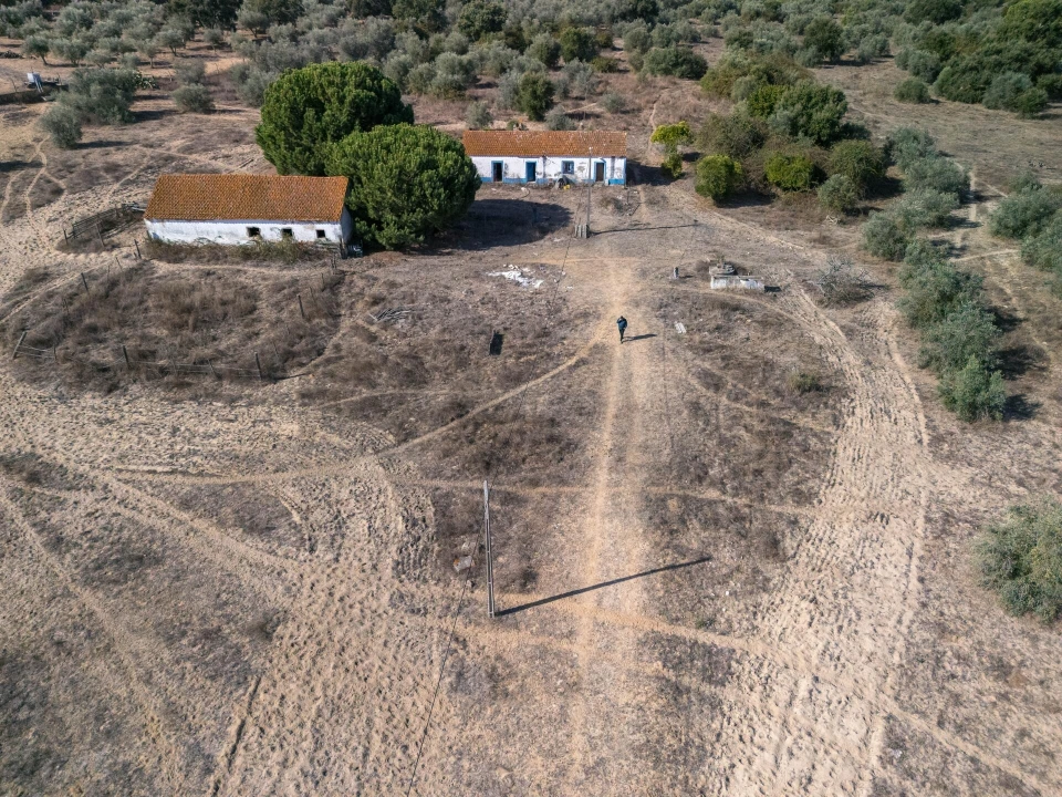 Terreno para Venda em Santa Maria do Castelo e Santiago e Santa Susana Foto 14