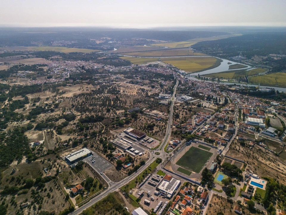 Terreno para Venda em Santa Maria do Castelo e Santiago e Santa Susana Foto 20