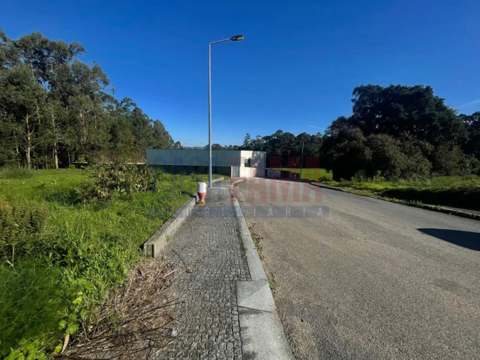 Terreno para Venda em Laundos Foto 11