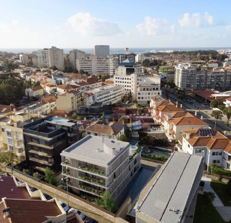 Apartamento T4 para Venda em Lordelo do Ouro e Massarelos Foto 5