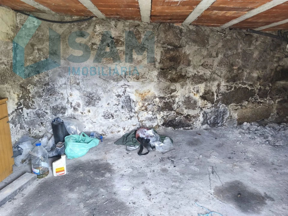 Moradia T3 para Venda em Aguiar da Beira e Coruche Foto 22