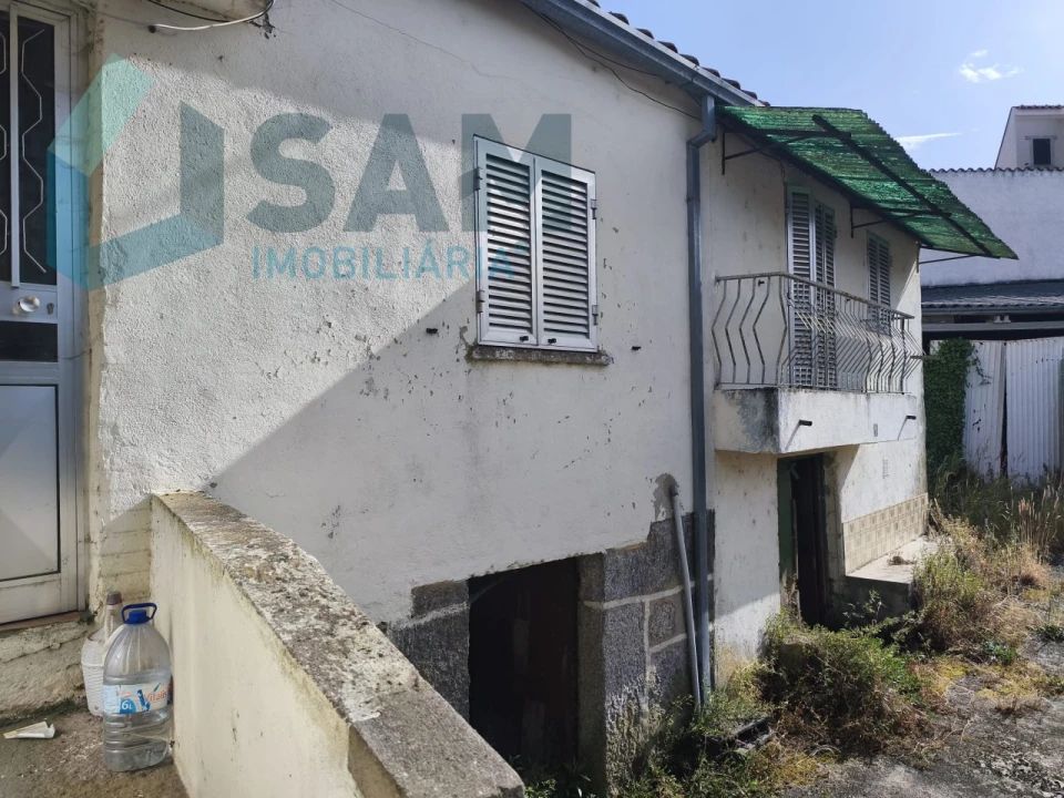 Moradia T3 para Venda em Aguiar da Beira e Coruche Foto 4