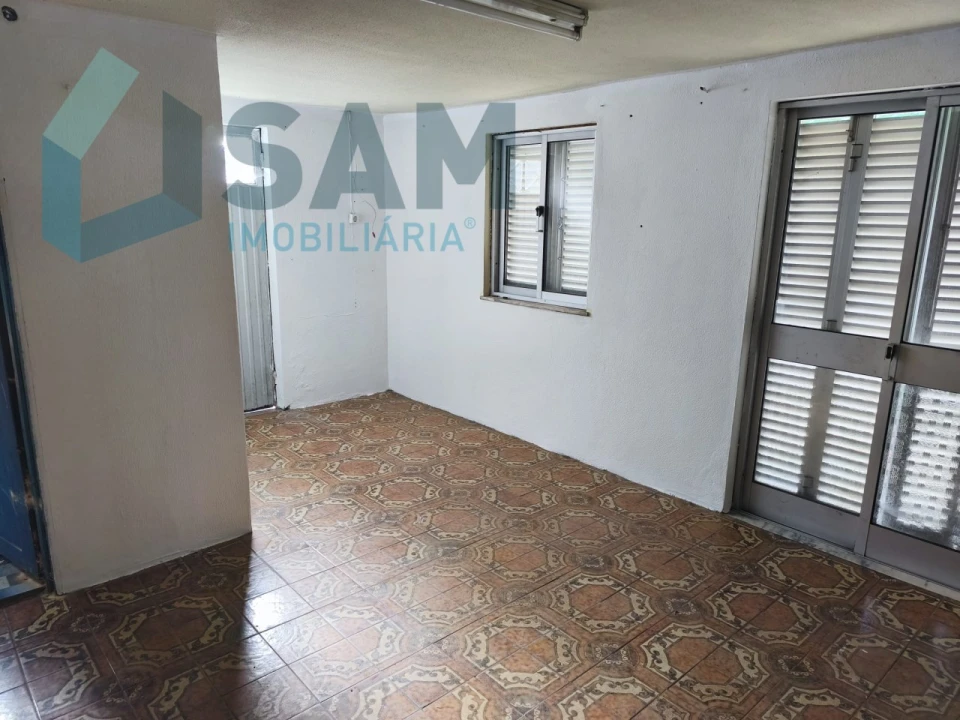 Moradia T3 para Venda em Aguiar da Beira e Coruche Foto 12