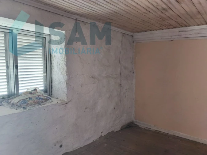 Moradia T3 para Venda em Aguiar da Beira e Coruche Foto 17