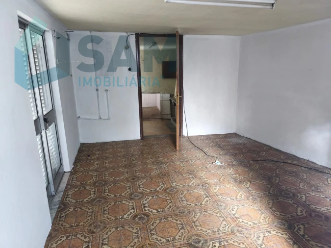 Moradia T3 para Venda em Aguiar da Beira e Coruche Foto 13