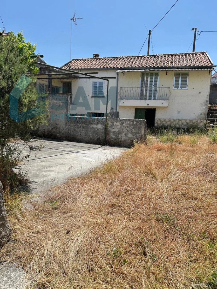 Moradia T3 para Venda em Aguiar da Beira e Coruche Foto 27