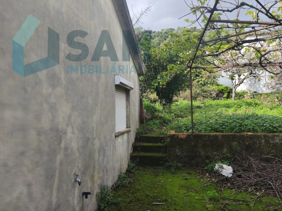 Moradia T3 para Venda em Gois Foto 3