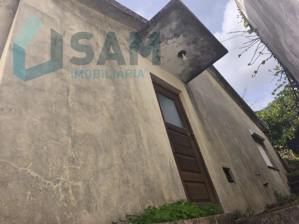 Moradia T3 para Venda em Gois Foto 37