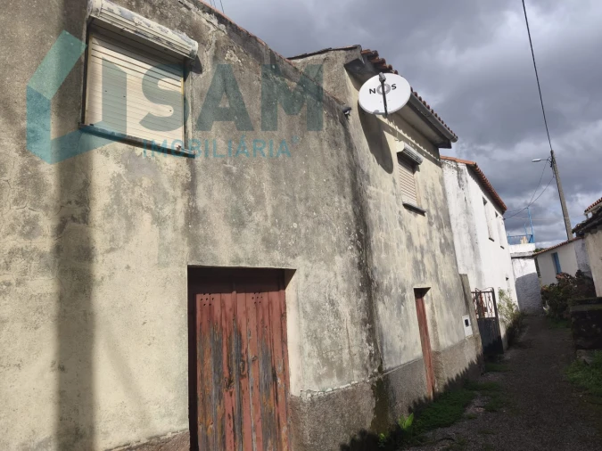 Moradia T3 para Venda em Gois Foto 36