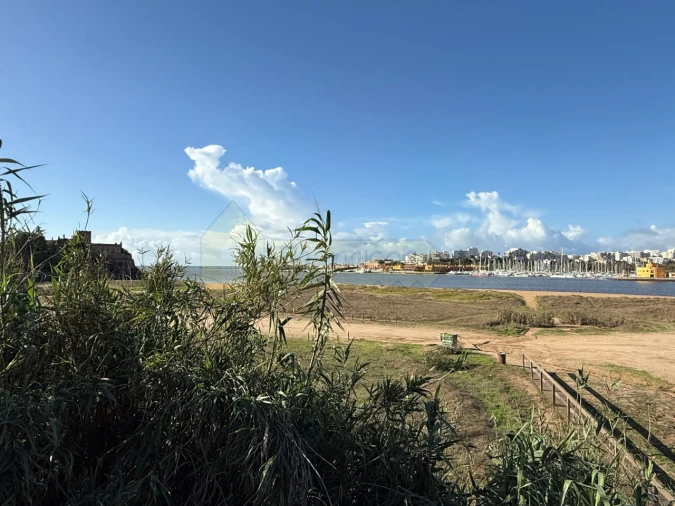 Apartamento T2 para Venda em Ferragudo Foto 4