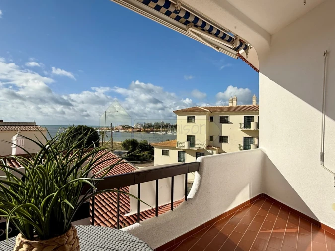Apartamento T2 para Venda em Ferragudo Foto 8