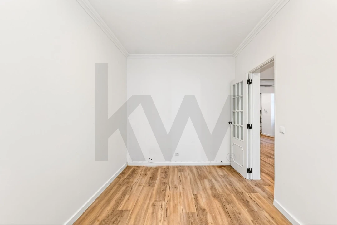 Apartamento T2 para Venda em Caparica e Trafaria Foto 18