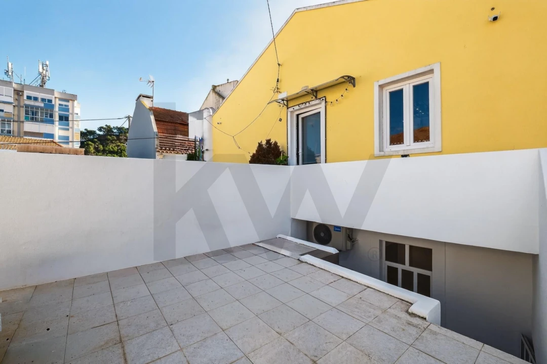 Apartamento T2 para Venda em Caparica e Trafaria Foto 15