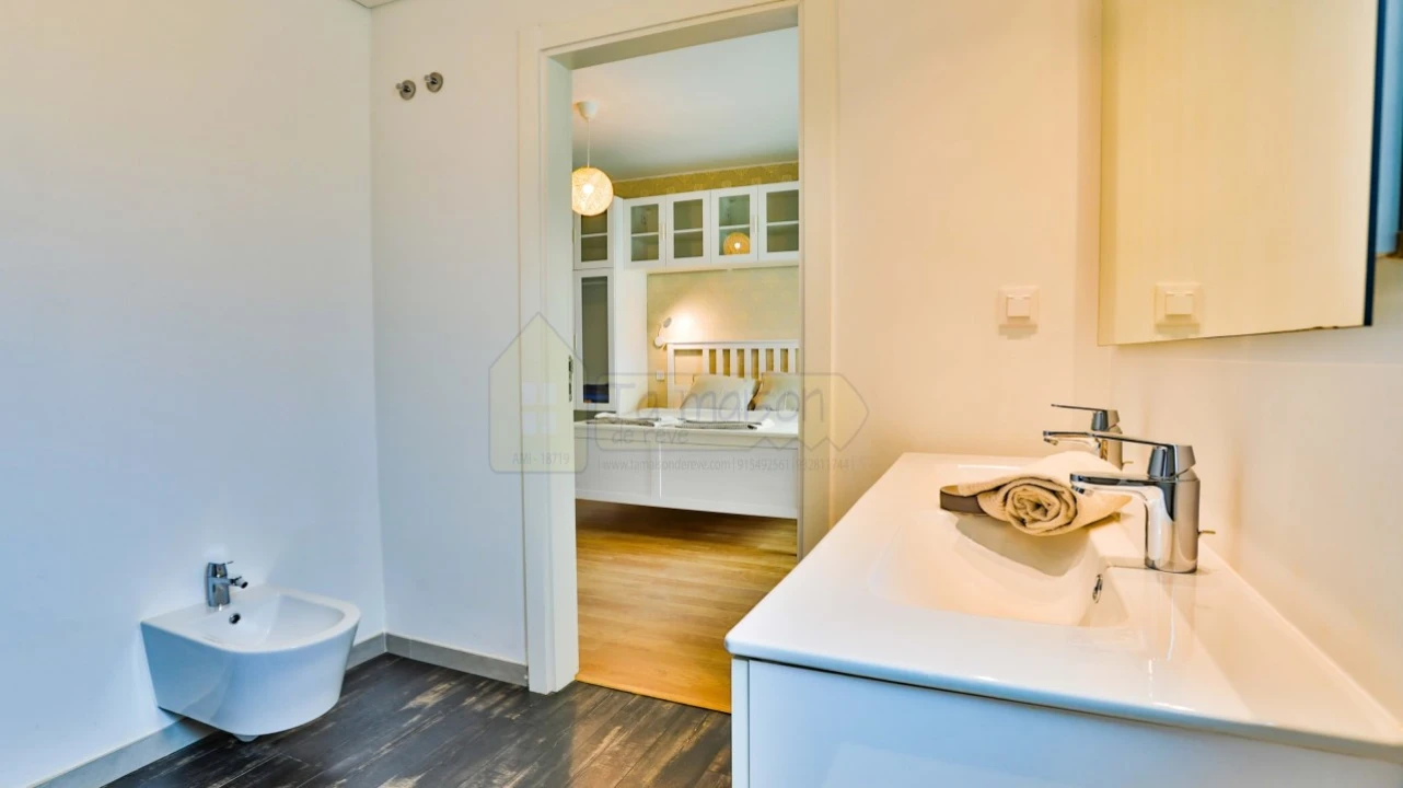 Apartamento T2 para Venda em Quarteira Foto 8