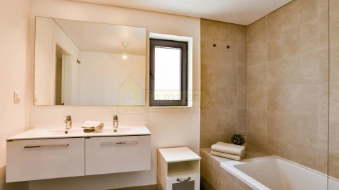 Apartamento T2 para Venda em Quarteira