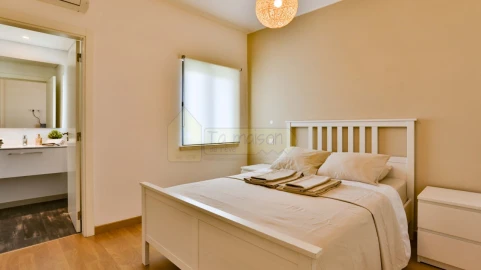 Apartamento T2 para Venda em Quarteira