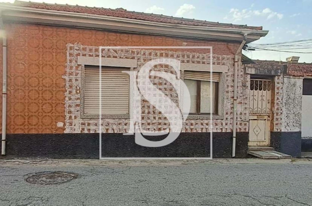 Moradia T2 para Venda em Valadares Foto 1