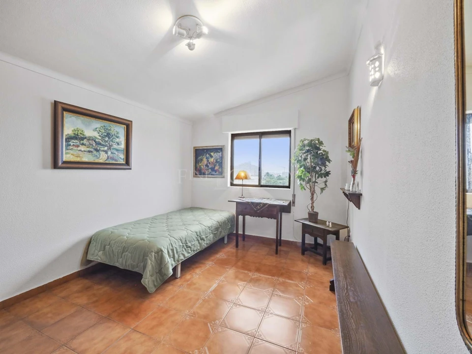 Apartamento T3 para Venda em Portimão Foto 22