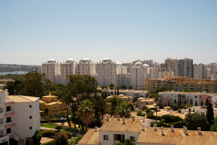 Apartamento T3 para Venda em Portimão Foto 2