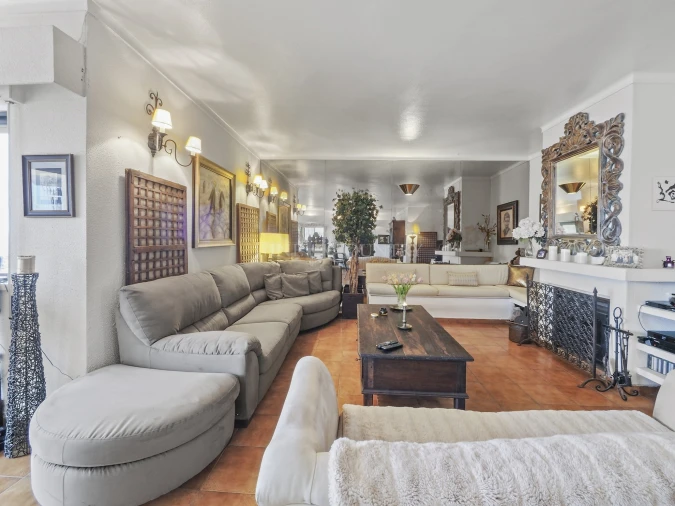 Apartamento T3 para Venda em Portimão Foto 6