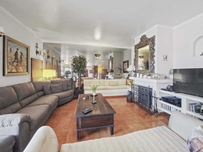 Apartamento T3 para Venda em Portimão Foto 5