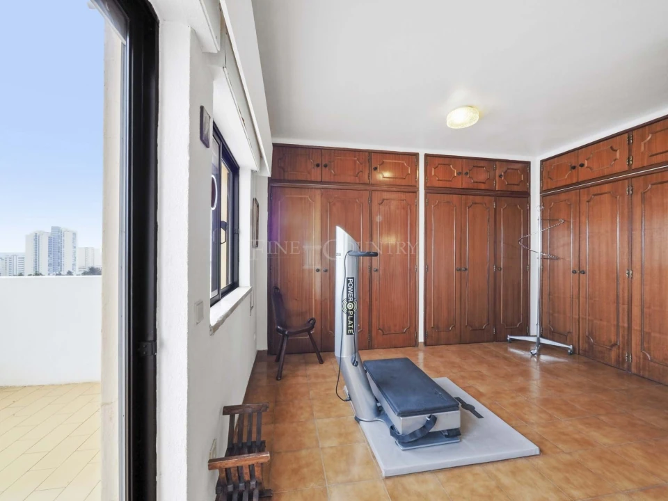 Apartamento T3 para Venda em Portimão Foto 14