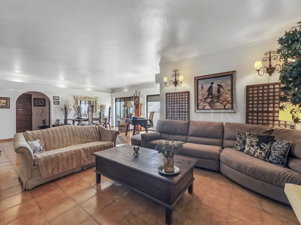 Apartamento T3 para Venda em Portimão Foto 2
