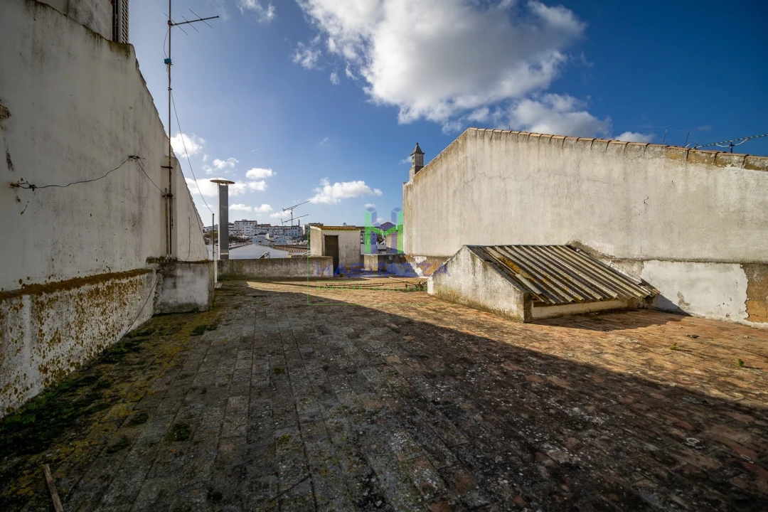 Moradia T6 para Venda em Lagos (São Sebastião e Santa Maria) Foto 47