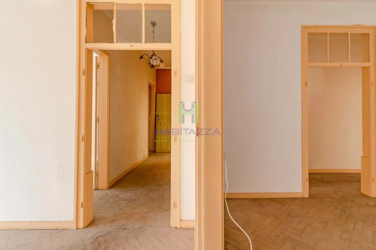 Moradia T6 para Venda em Lagos (São Sebastião e Santa Maria) Foto 32