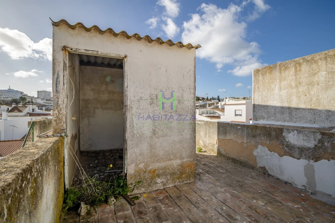 Moradia T6 para Venda em Lagos (São Sebastião e Santa Maria) Foto 46
