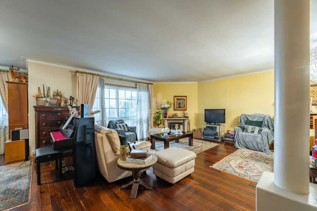 Apartamento T4 para Venda em Santa Marinha e São Pedro da Afurada Foto 7