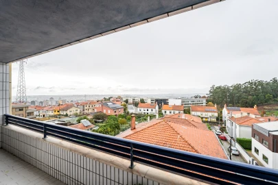 Apartamento T4 para Venda em Santa Marinha e São Pedro da Afurada