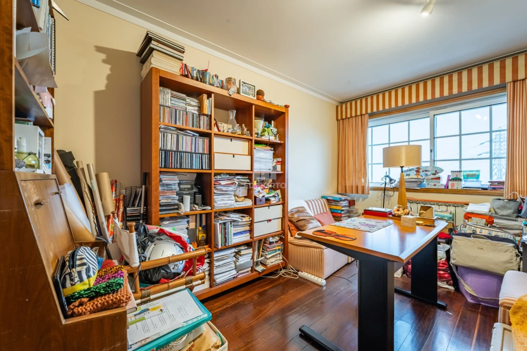 Apartamento T4 para Venda em Santa Marinha e São Pedro da Afurada Foto 14