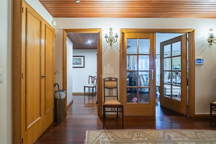 Apartamento T4 para Venda em Santa Marinha e São Pedro da Afurada Foto 2
