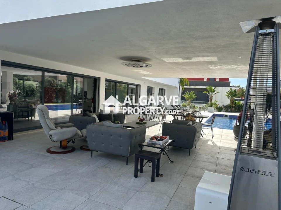 Moradia T3 para Venda em São Silvestre Foto 11