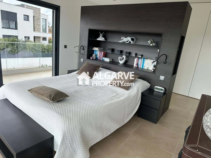 Moradia T3 para Venda em São Silvestre Foto 17