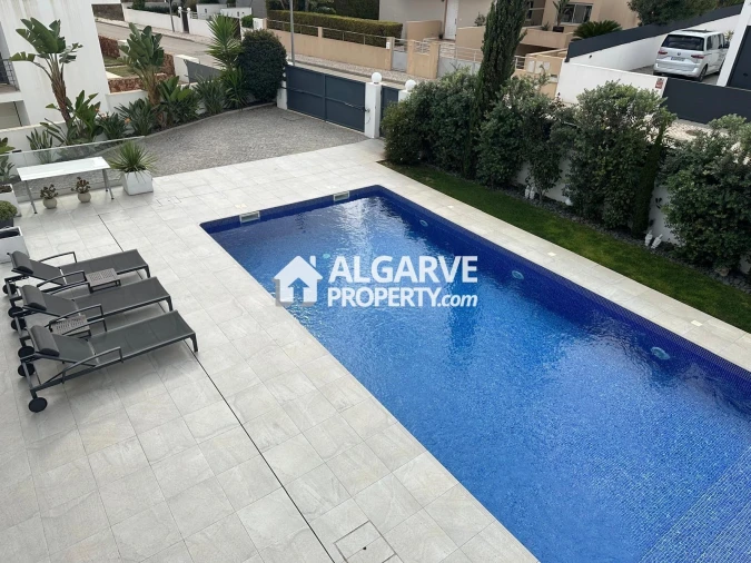 Moradia T3 para Venda em São Silvestre Foto 2