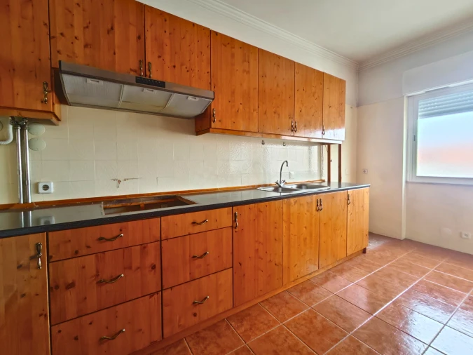 Apartamento T3 para Venda em Venteira Foto 9