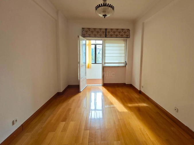 Apartamento T3 para Venda em Venteira Foto 13