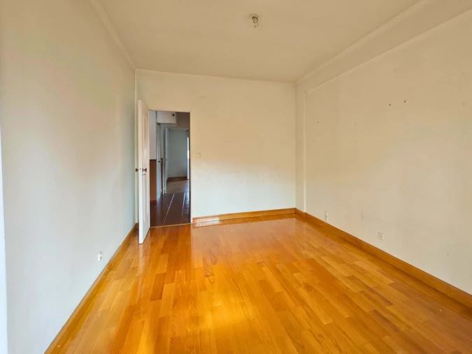 Apartamento T3 para Venda em Venteira Foto 17