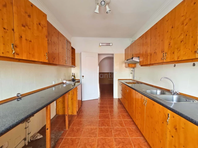 Apartamento T3 para Venda em Venteira Foto 10