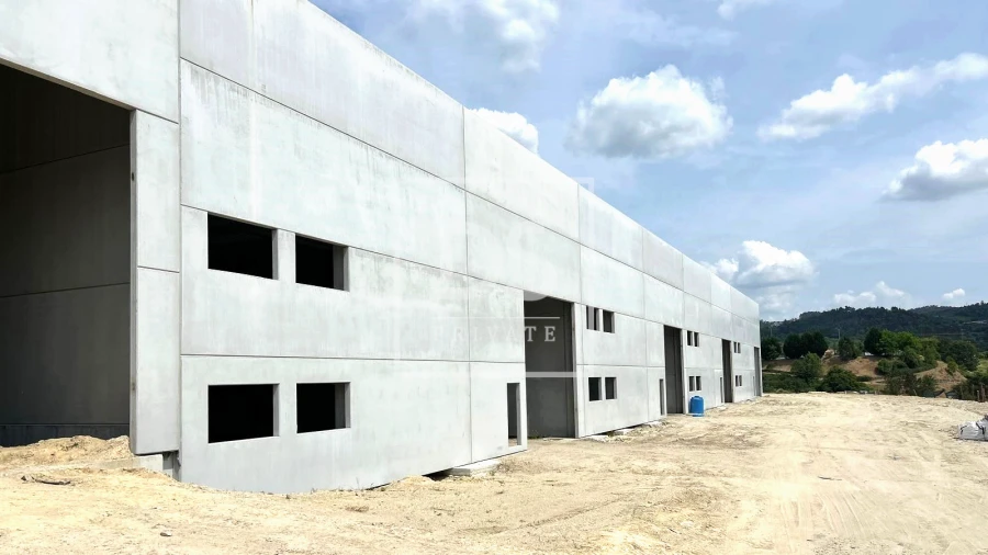 Armazém para Arrendamento em Briteiros Santo Estêvão e Donim Foto 14